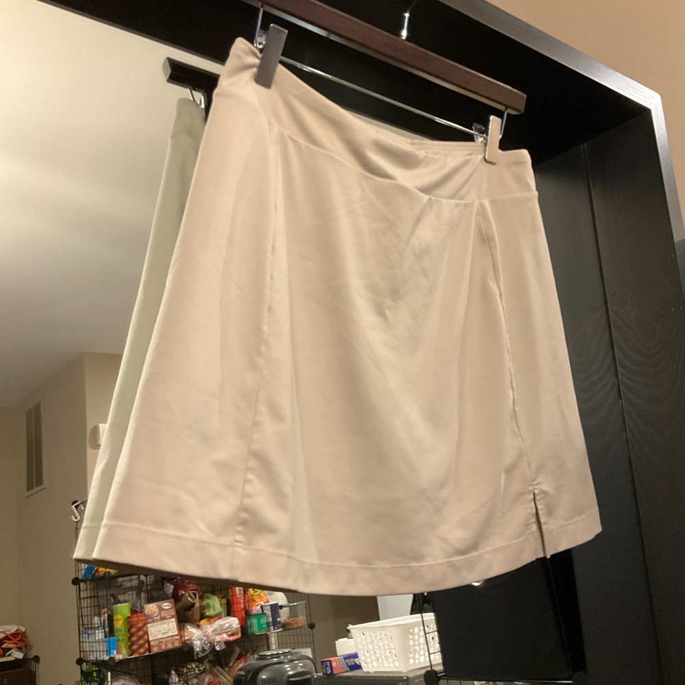 (Sue) B1G1 Lady Hagen Cream A-Line Asymmetrical Skirt